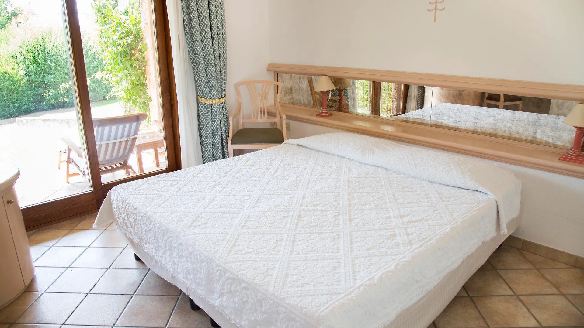 Sant'Elmo Beach Hotel Кастиадас 4*,  Италия