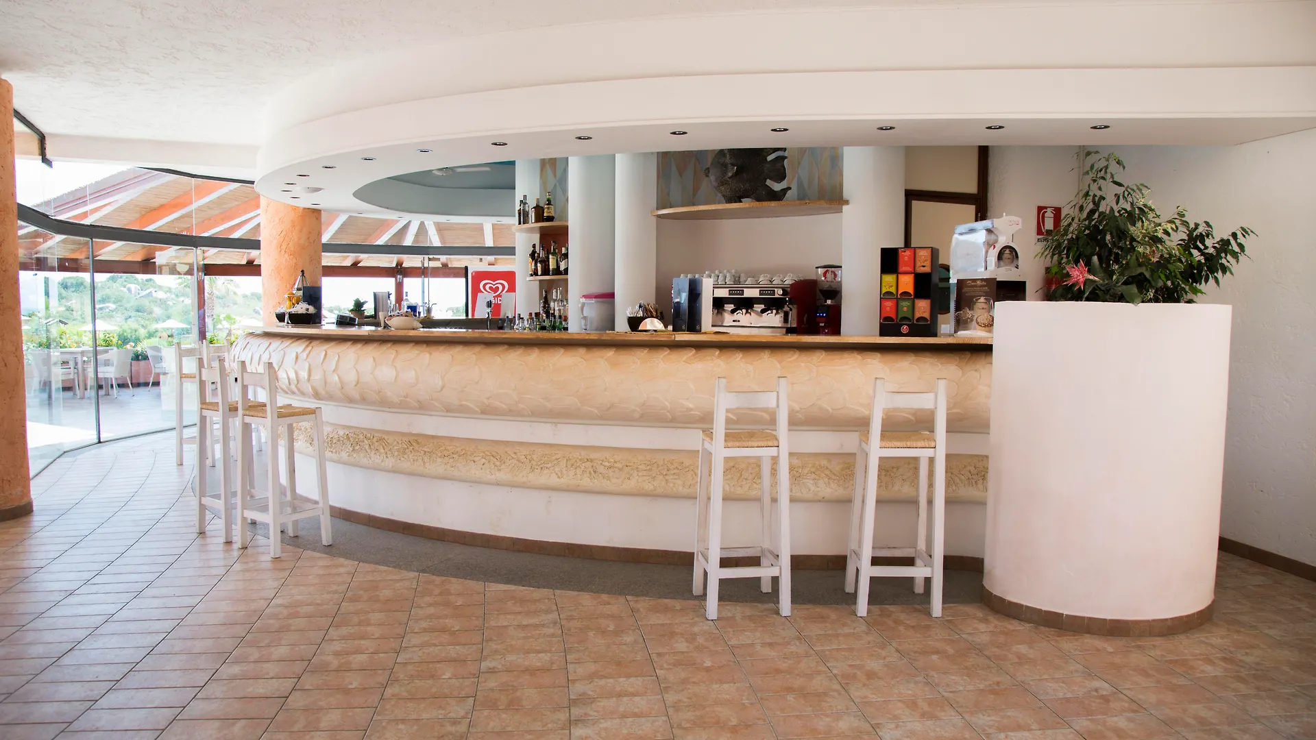 Sant'Elmo Beach Hotel Кастиадас Италия