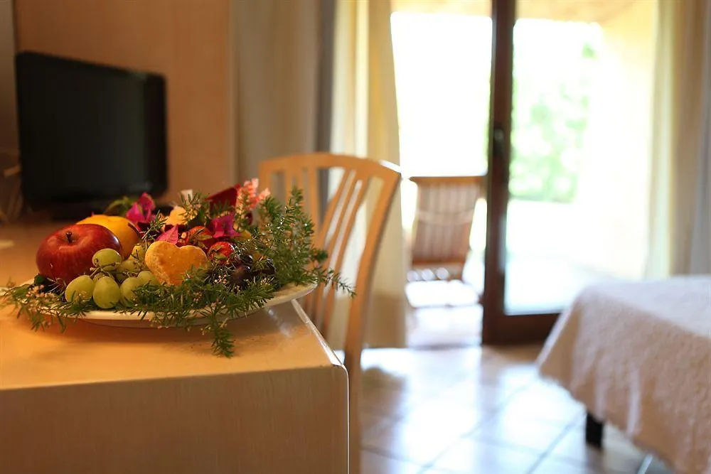 Sant'Elmo Beach Hotel Кастиадас Италия
