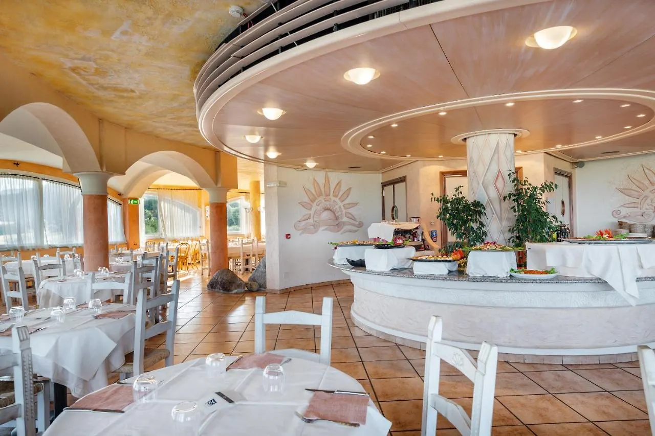 Sant'Elmo Beach Hotel Кастиадас