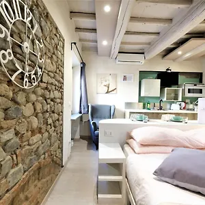Wine Grechetto Apartment Florence