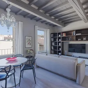 https://ricasoli-34-house.it-tuscanyhotel.com